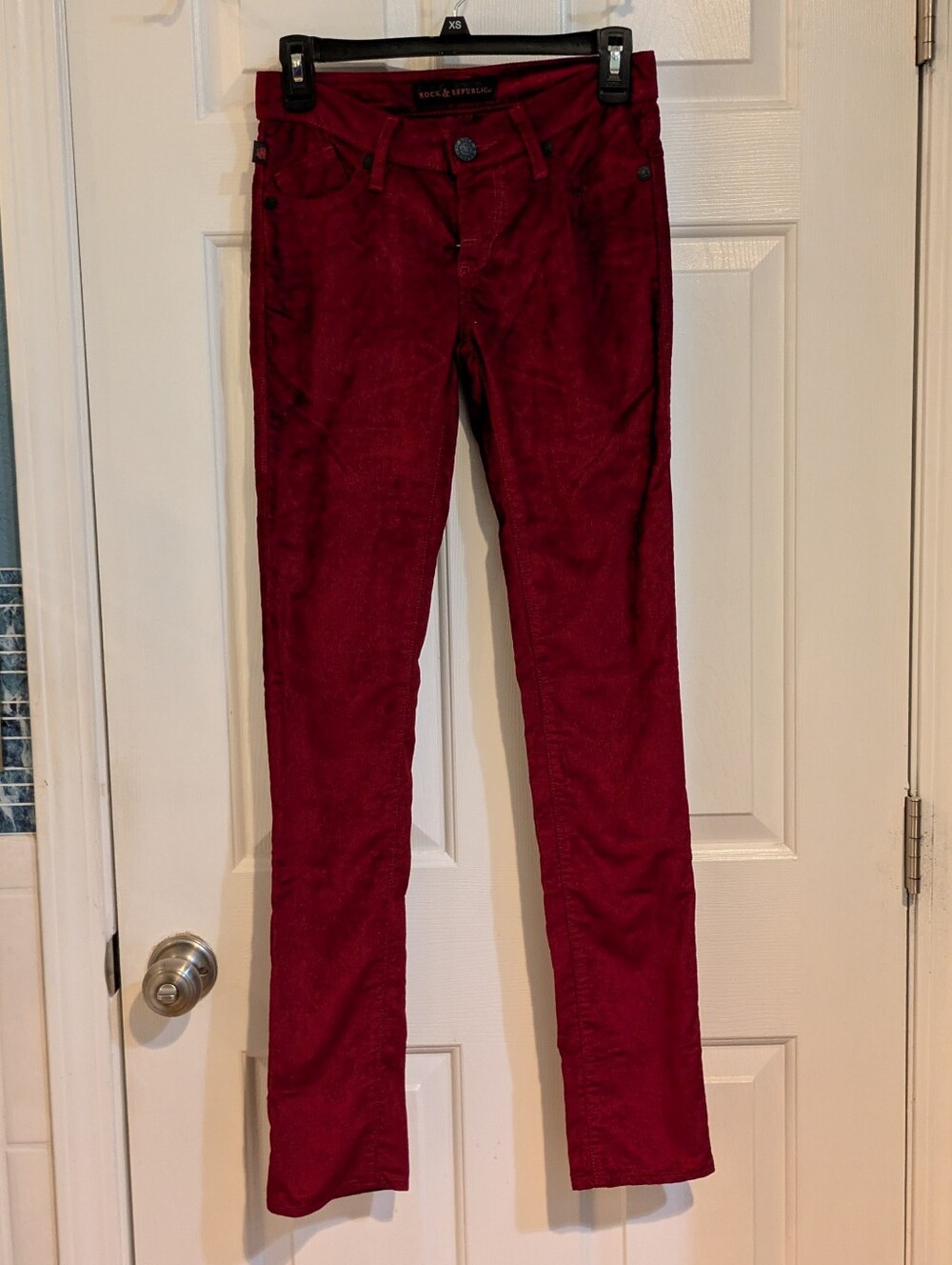 Rock & Republic Deep Burgundy Skinny Corduroy Pants
